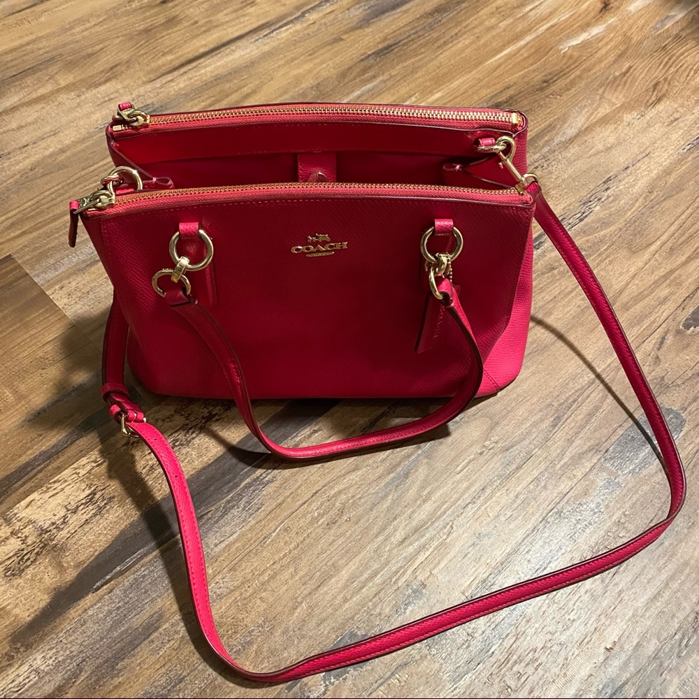 Coach | Small Christie Carryall Pink | F36637